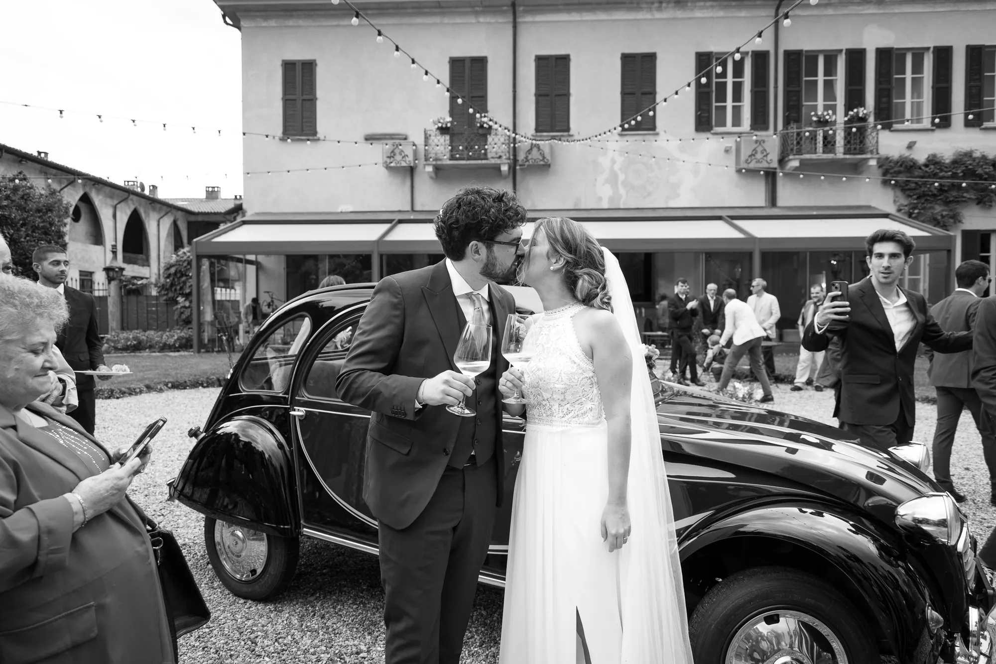 Matrimonio di Michi e Tia a Villa Ghiringhelli